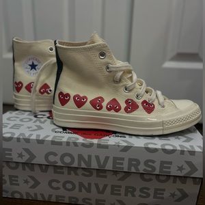 Converse Chuck Taylor All Star 70 Hi
Comme des Garcons PLAY Multi-Heart White